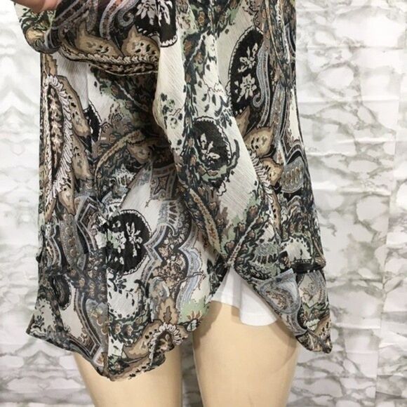 CB Established 1962 Layered Cap Sleeve Lined Chiffon Blouse 1X - Picture 2 of 10